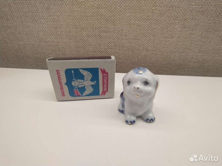 Фарфоровые статуэтки