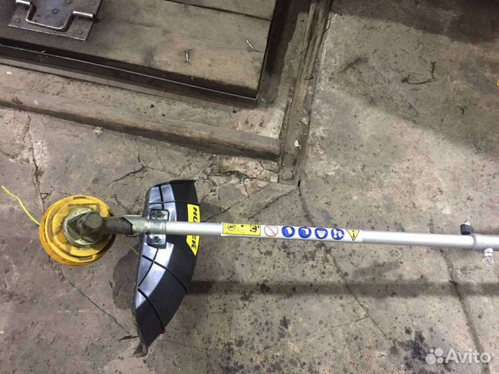 Триммер бензиновый