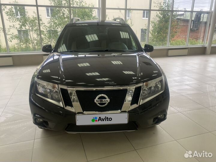 Nissan Terrano 2.0 AT, 2015, 107 000 км