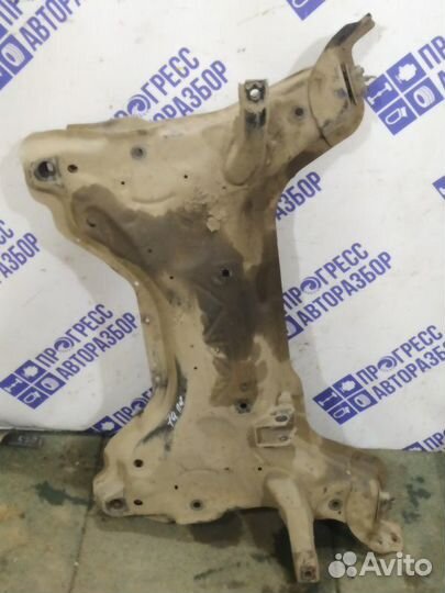 Подрамник передний Peugeot 308 хэтчбек 1.6 EP6