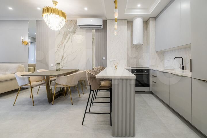 2-к. квартира, 70 м², 10/20 эт.