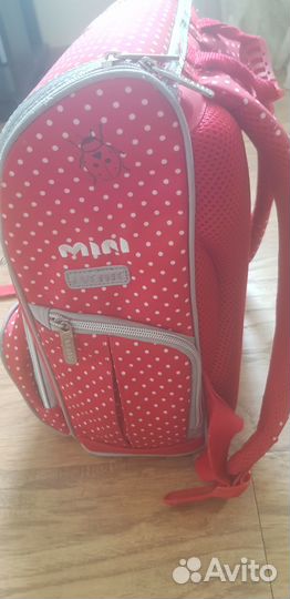 Портфель школьный для девочки