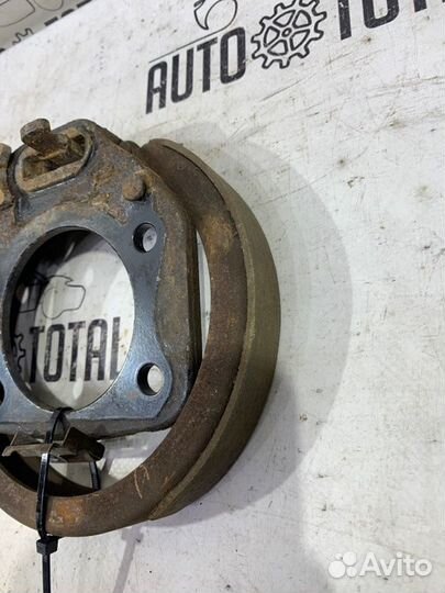 Тормозной механизм задний правый Kia Sportage SL