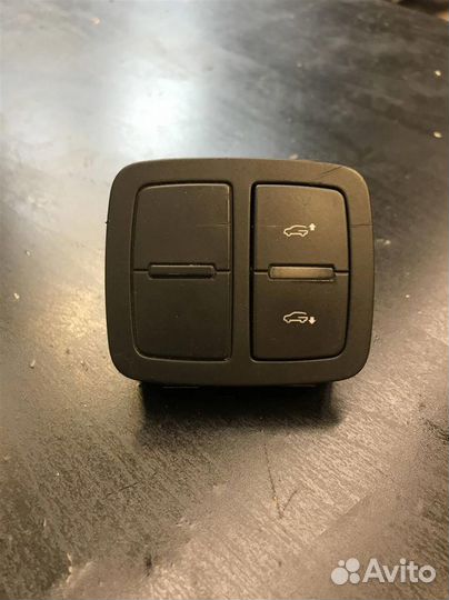 Кнопка пневмоподвески #: 261 Audi Q7 4L