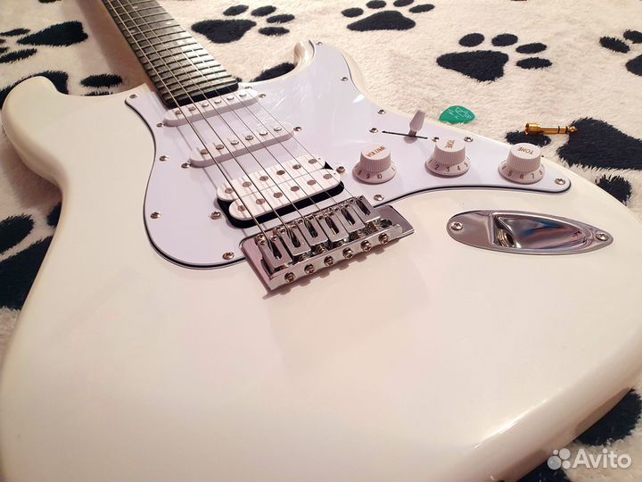 Электрогитара rockdale Stars HT HSS White