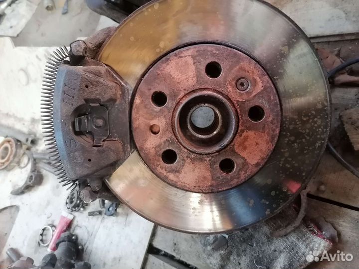 Запчасти Фольксваген поло 2011г