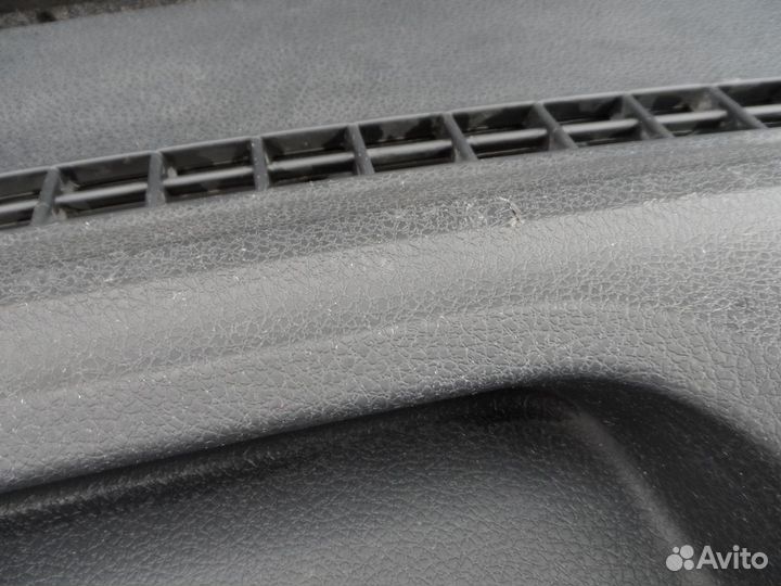 Торпедо Renault Logan II