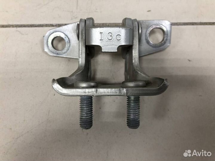 Петля двери задней левой верхняя Mitsubishi Lancer