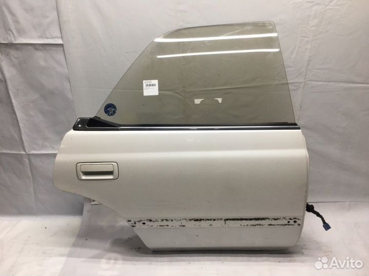 Дверь задняя правая Toyota Chaser GX81 1GFE 1991