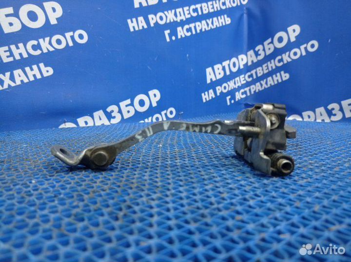 Ограничитель двери Renault Symbol 2 седан 2008