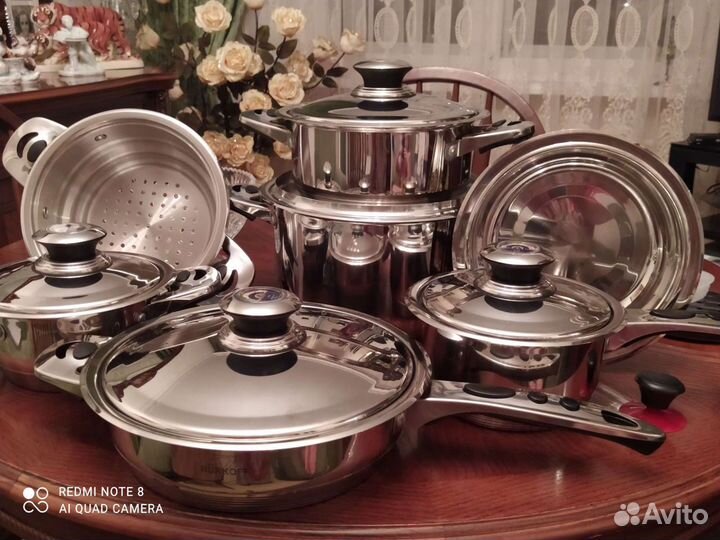 Набор кастрюль новый