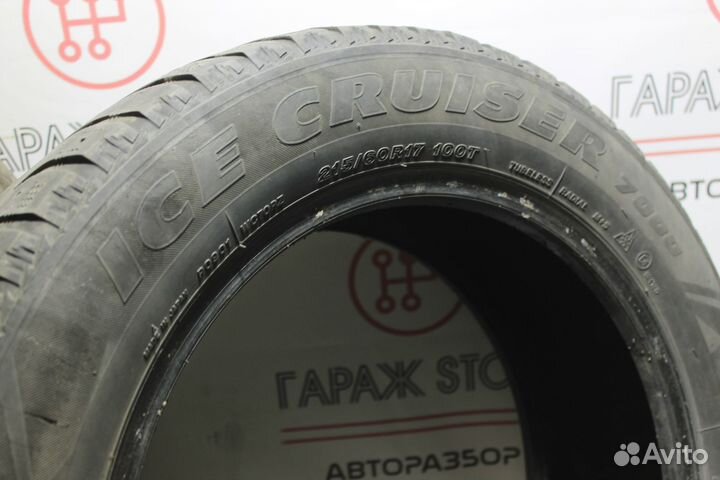 Bridgestone Ice Cruiser 7000 215/60 R17