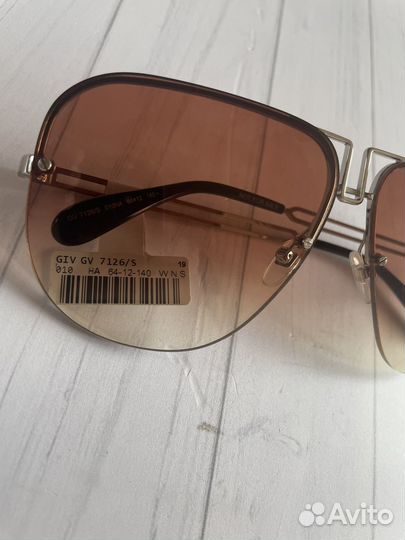 Солнцезащитные очки givenchy женские