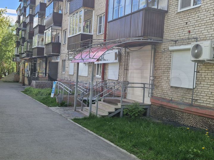 Торговая площадь, 90 м²