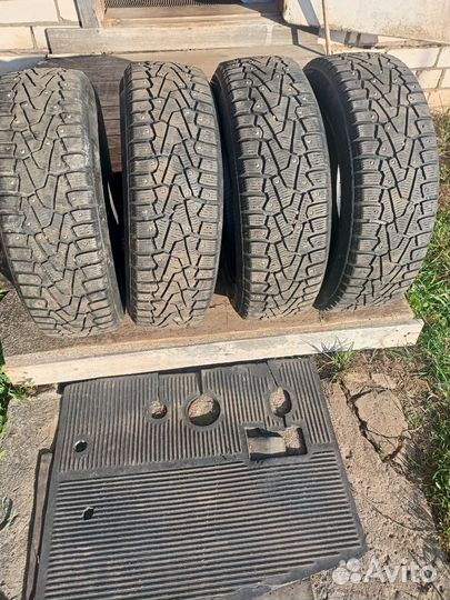 Pirelli Ice Zero 185/65 R15