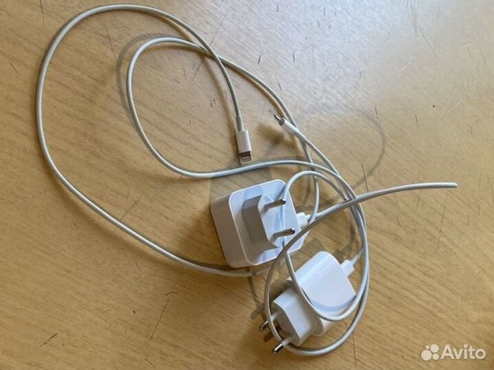 Зарядка на iPhone