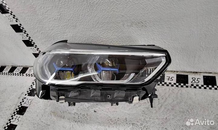 Фара правая BMW X5