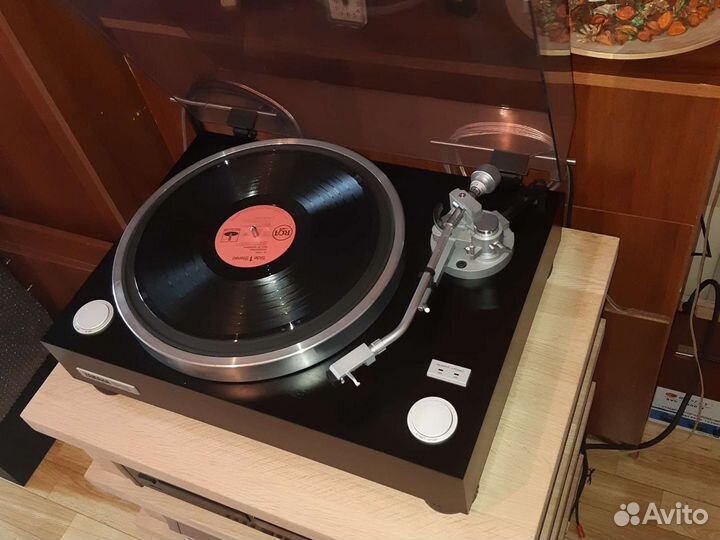 Виниловый проигрыватель Yamaha GT 750
