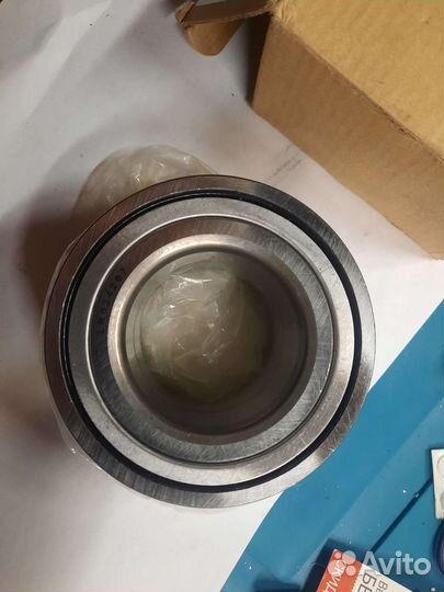 Подшипник ступичный перед Land Rover Range Rover 4