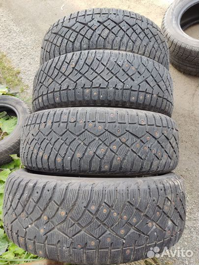 Nitto Therma Spike 225/55 R19