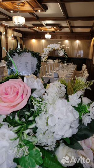 Свадебная фотозона, мольберт, номерки на столы