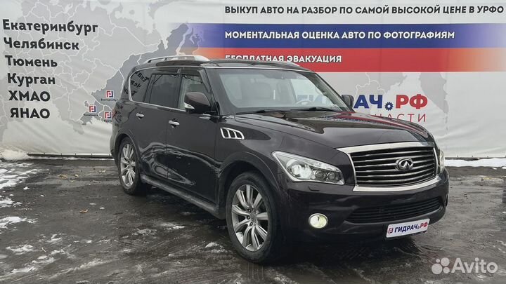 Накладка переднего крыла левого Infiniti QX56 (Z62) 63825-1LL0A