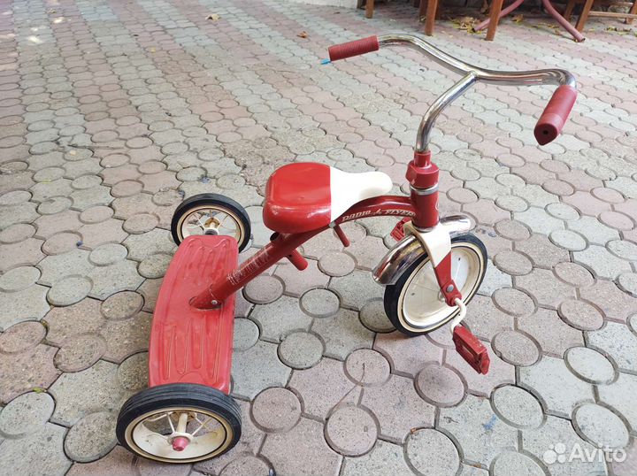 Трехколесный велосипед Radio Flyer
