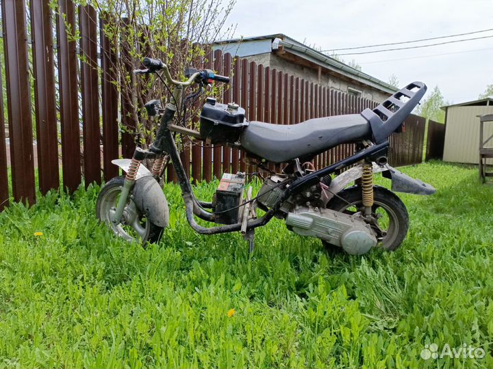 Скутер 150 на бодром ходу