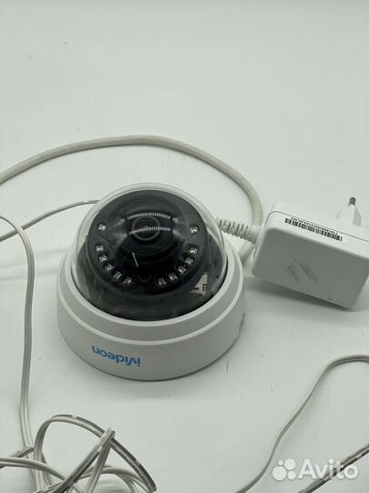 Камера видеонаблюдения купольная