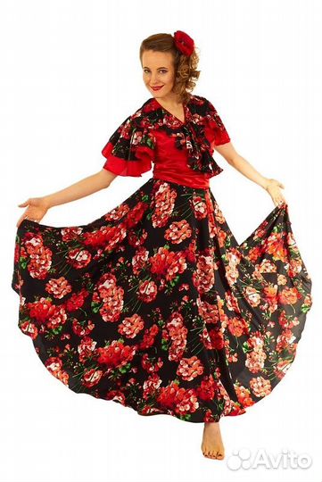 Цыганский, испанский, таджикский, мордовский костю