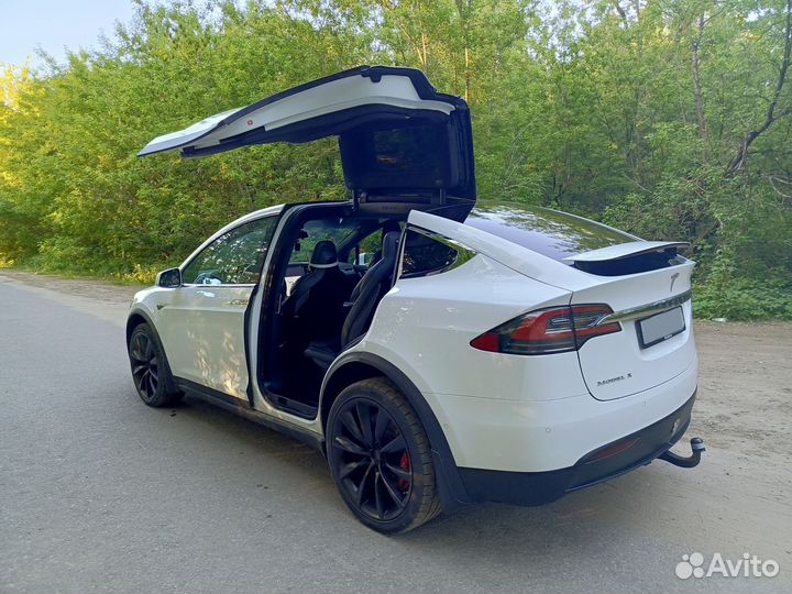 Tesla Model X 525 л.с. AT, 2016, 65 000 км