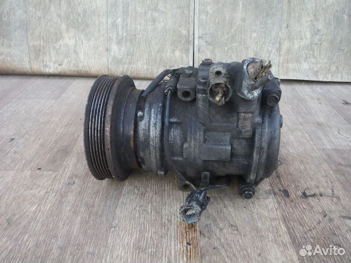 Компрессор кондиционера Toyota Camry CV40 2.2 3C