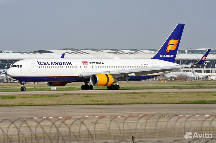 Модель самолета herpa 1:500 533102-001 B767