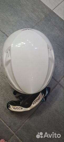 Горнолыжный шлем