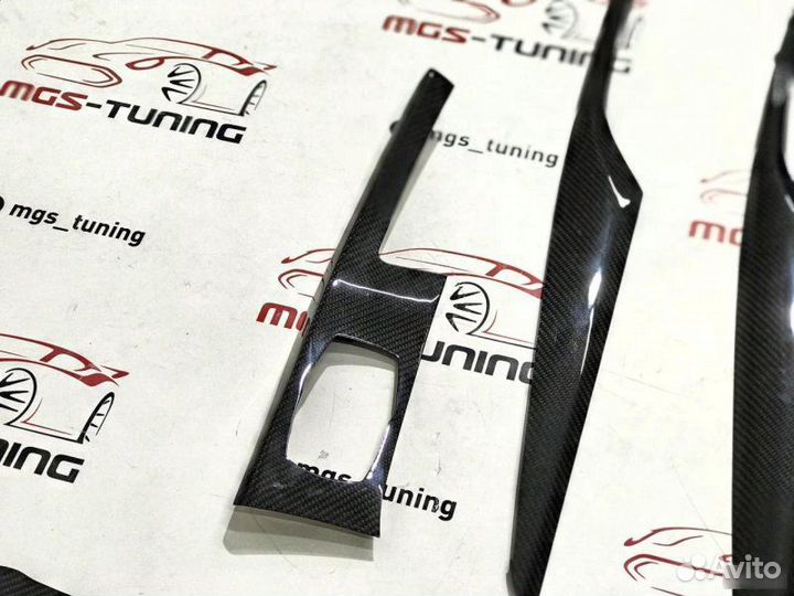 Комплект карбоновых элементов в салон BMW 5 G30