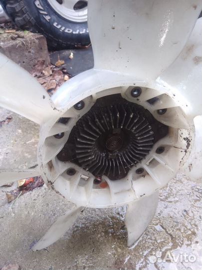 Вискомуфта Toyota Chaser 90