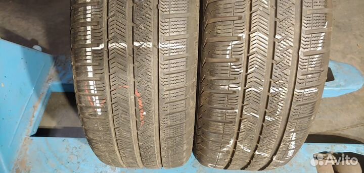 Vredestein QuaTrac 5 215/55 R17 98V
