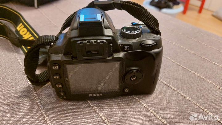 Зеркальный фотоаппарат nikon d60