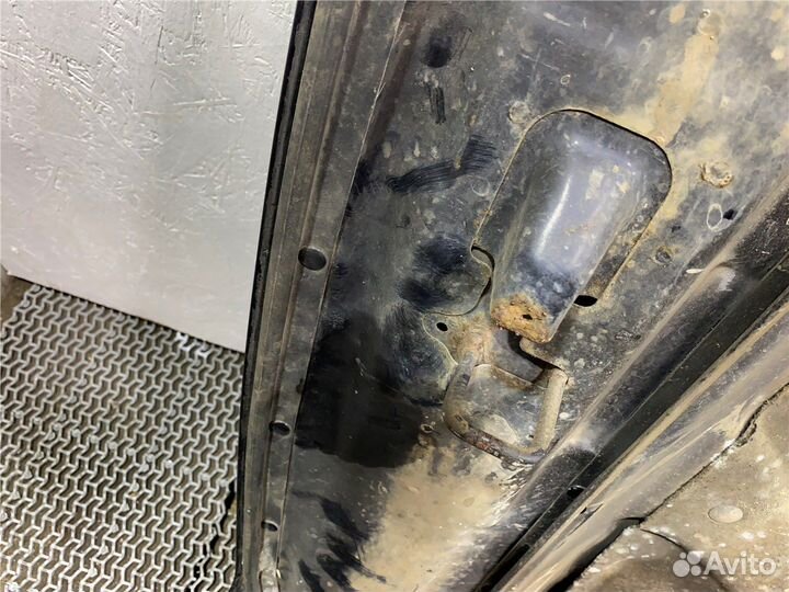 Капот Ford Ranger, 2007