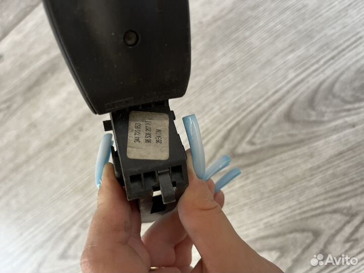 Переключатель подрулевой Peugeot 307