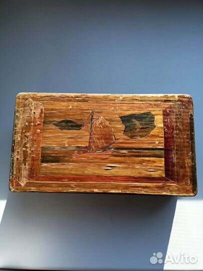 Деревянная шкатулка старинная