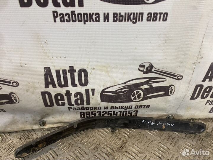 Накладка бампера передняя правая fusion