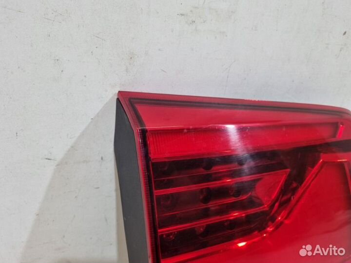 Фонарь задний левый Toyota Land Cruiser 200