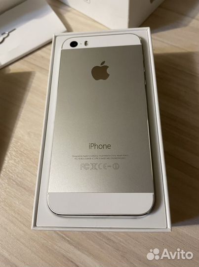 iPhone 5S, 32 ГБ
