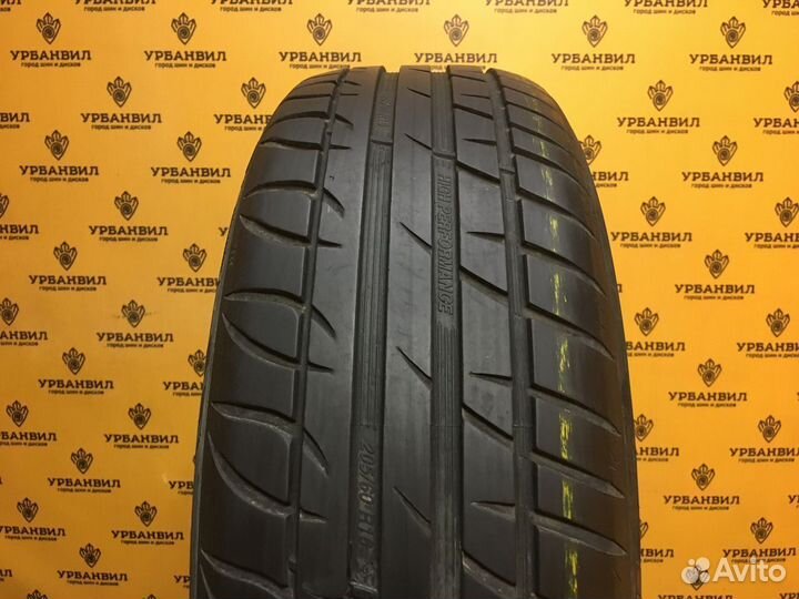 Tigar UHP Ultra High Performance 205/60 R16 96V
