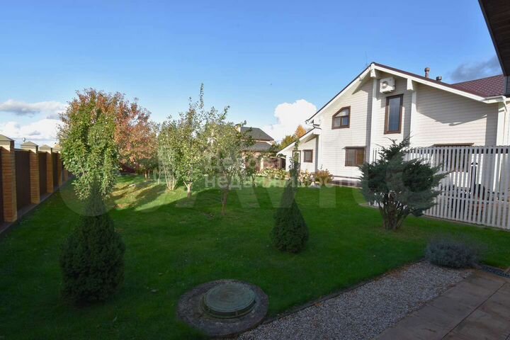 Коттедж 251,2 м² на участке 20,6 сот.