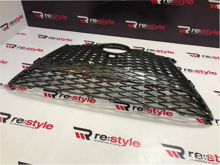 Решетка радиатора Lexus NX200 H354