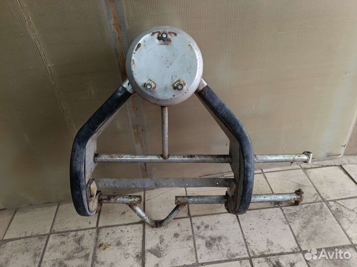 Крепление для запасного колеса на ниву