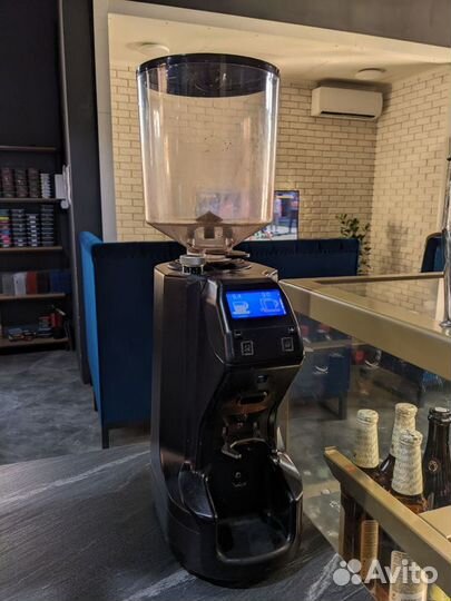 Кофемашина nuova simonelli appia 2