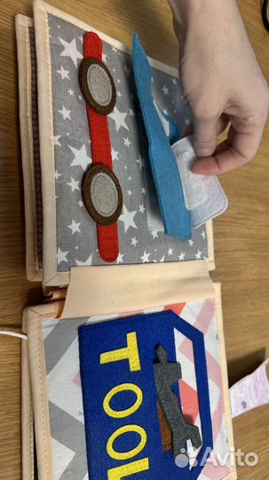 Мягкая развивающая книжка